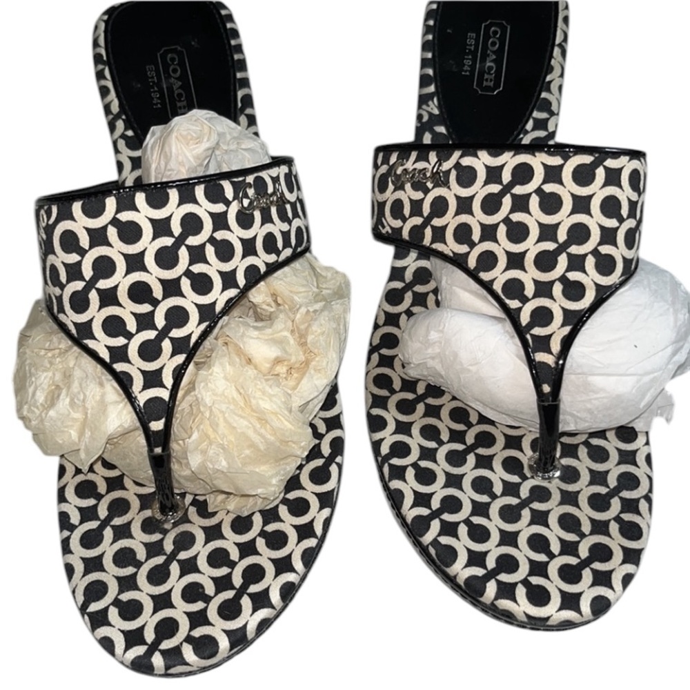 Coach size 10 black & creamy white thong wedge heel patent leather trim - Picture 5 of 13